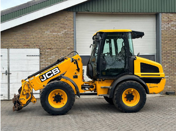 Máy xúc lật bánh lốp kính thiên văn JCB TM220