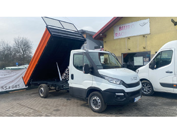 Xe ben nhỏ IVECO Daily