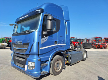 Xe đầu kéo IVECO Stralis 440