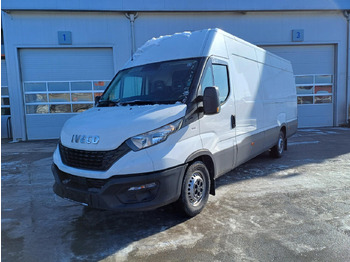 Xe van chở hàng IVECO Daily 35s16