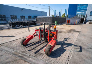 Xe tải nâng pallet
