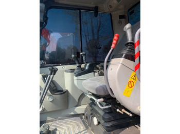 Máy xúc mini Volvo EC 60 D: hình 2