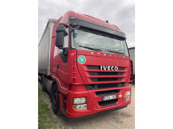 Xe đầu kéo IVECO Stralis 440
