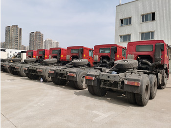 Xe đầu kéo mới SINOTRUK ZZ4257V3247B: hình 4
