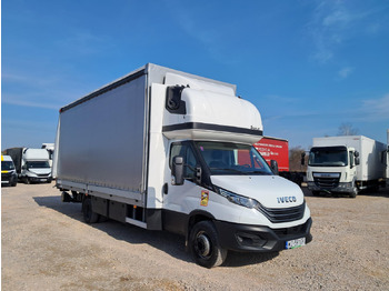 Xe van thùng mui bạt IVECO Daily