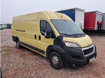 Xe van chở hàng PEUGEOT Boxer
