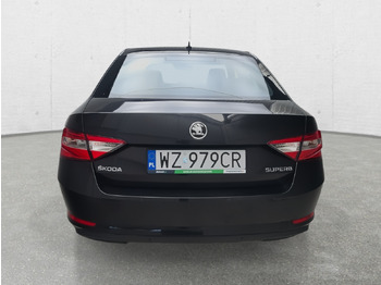 Xe hơi SKODA SUPERB LIFTBACK: hình 5