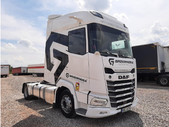 Xe đầu kéo DAF XG 480