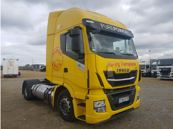 Xe đầu kéo IVECO Stralis