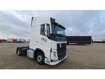Xe đầu kéo VOLVO FH 460