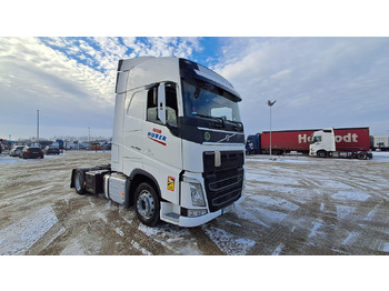 Xe đầu kéo VOLVO FH 460