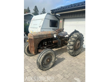 Máy cày MASSEY FERGUSON 1000 series