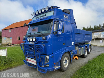 Xe ben VOLVO FH16