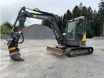 Máy xúc mini VOLVO ECR58D