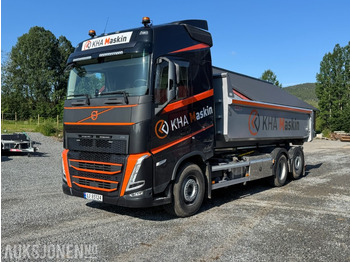Xe tải nâng móc VOLVO FH