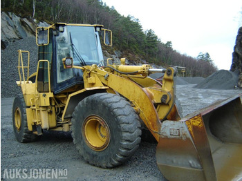 Máy xúc lật bánh lốp CATERPILLAR 950G