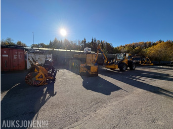 Máy xúc lật bánh lốp