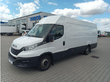 Xe van chở hàng IVECO Daily 35s16