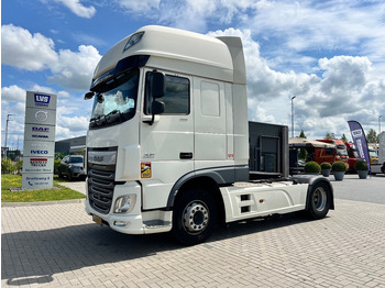Xe đầu kéo DAF XF 460