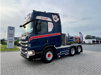 Xe đầu kéo SCANIA R 520