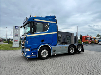 Xe đầu kéo SCANIA R 580