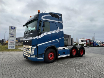 Xe đầu kéo VOLVO FH 500