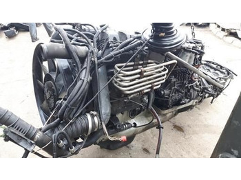 Động cơ MAN F2000