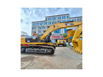 Máy xúc CATERPILLAR 336D