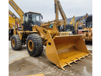 Máy xúc lật bánh lốp CATERPILLAR 950G