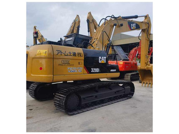 Máy xúc bánh xích CATERPILLAR 320D2