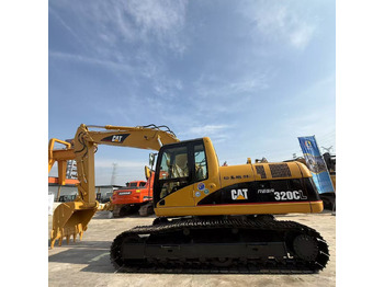 Máy xúc bánh xích CATERPILLAR 320CL