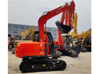 Máy xúc bánh xích HITACHI ZX70