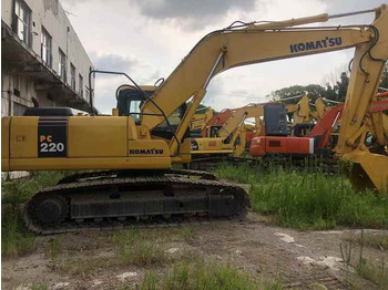 Máy xúc bánh xích KOMATSU PC220-7