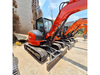 Máy xúc mini KUBOTA