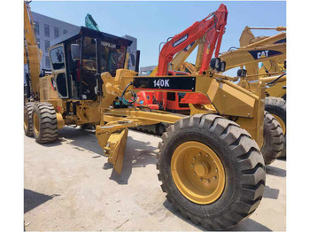 Máy san CATERPILLAR 140G
