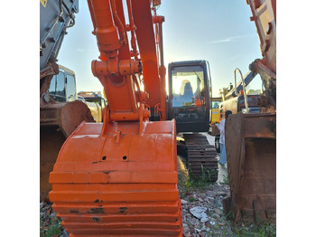 Máy xúc HITACHI ZX210