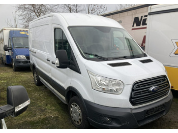Xe van chở hàng FORD Transit