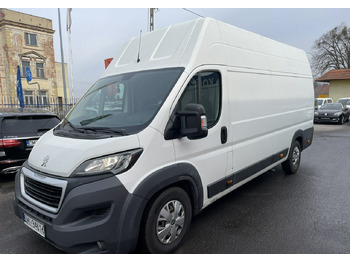 Xe van chở hàng PEUGEOT Boxer