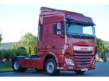 Xe đầu kéo DAF XF 530