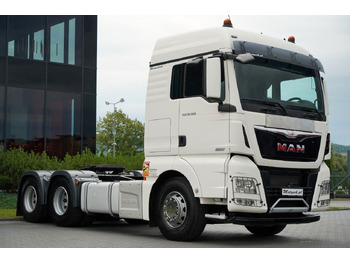 Xe đầu kéo MAN TGX
