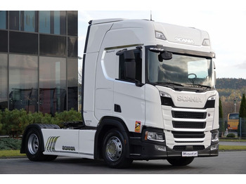 Xe đầu kéo SCANIA R 450