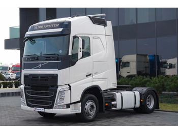 Xe đầu kéo VOLVO FH 460