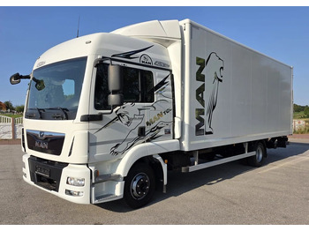 Xe tải hộp MAN TGL 12.250