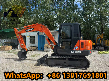 Máy xúc mini DOOSAN DH55