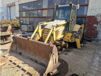Máy xúc trước múc sau KOMATSU WB93R