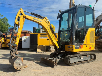 Máy xúc mini LIUGONG