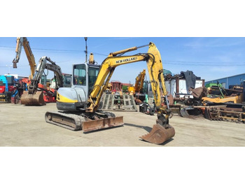 Máy xúc mini NEW HOLLAND