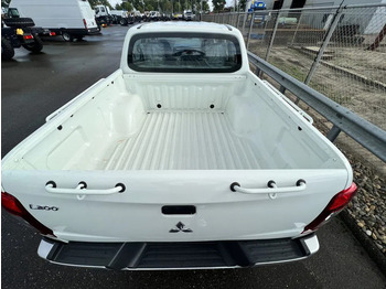 Xe bán tải, Xe tải van mới Mitsubishi L200 4x4 - 8 UNITS in WHITE 2.5 D GL Double Cab - EURO 2 - NEW!! Ready for work!!!**: hình 4