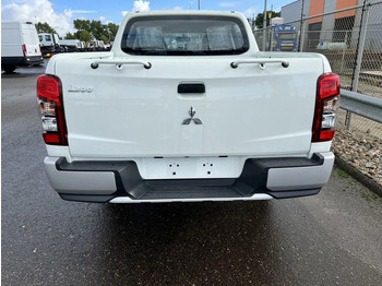 Xe bán tải, Xe tải van mới Mitsubishi L200 4x4 - 8 UNITS in WHITE 2.5 D GL Double Cab - EURO 2 - NEW!! Ready for work!!!**: hình 3