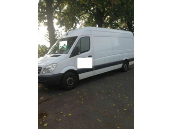 Xe van chở hàng MERCEDES-BENZ Sprinter 311
